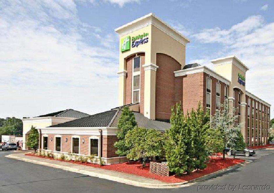 Holiday Inn Express Winston-Salem Medical Ctr Area מראה חיצוני תמונה